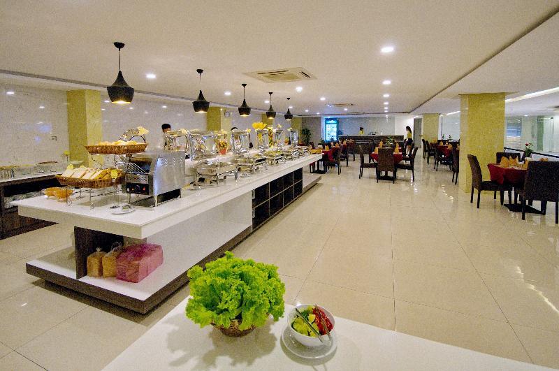 Aries Hotel Nha Trang Exterior foto
