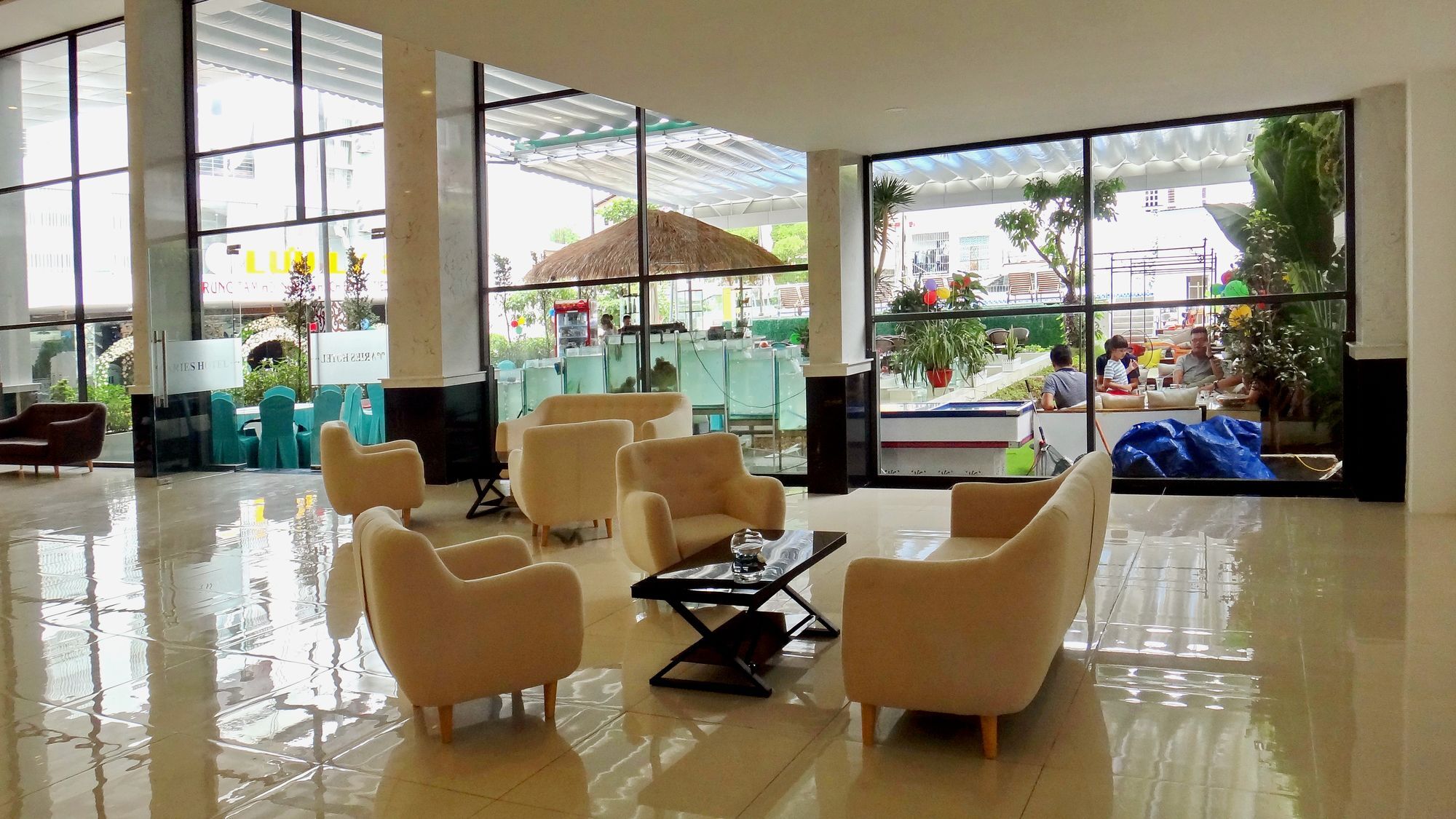 Aries Hotel Nha Trang Exterior foto