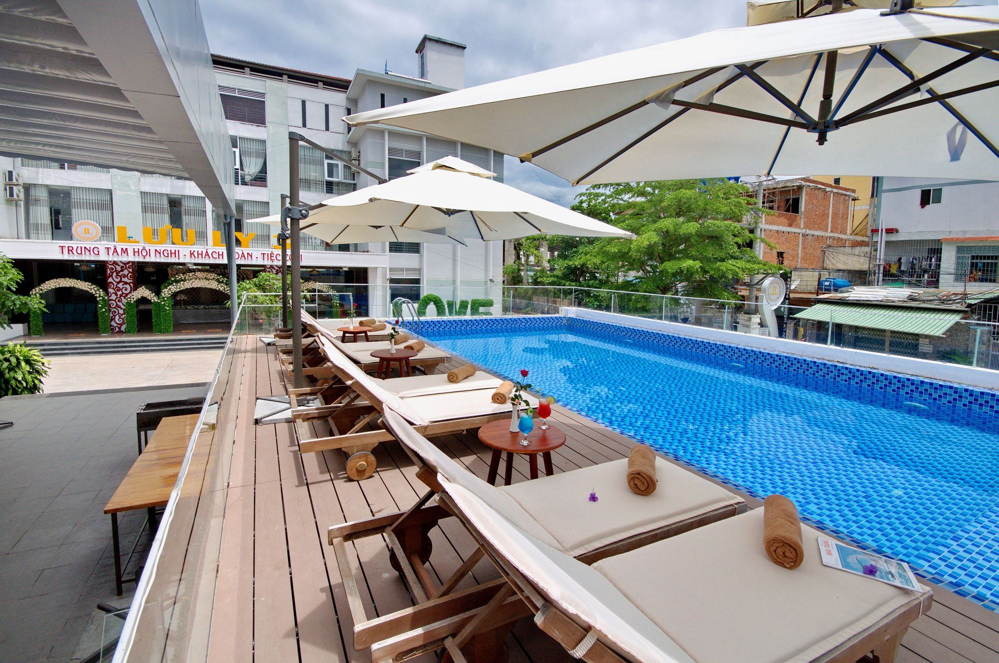 Aries Hotel Nha Trang Exterior foto
